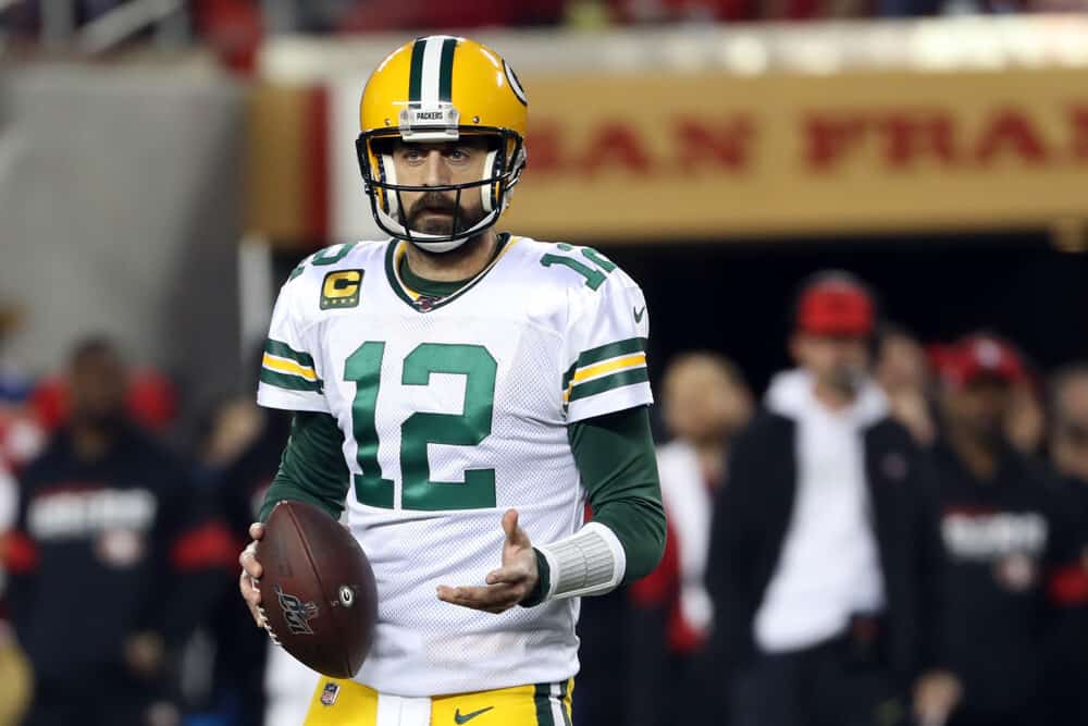 NFL DFS DraftKings FanDUel lineup optimizer picks projections today tonight WEek 15 fantasy football lineups advice 2021 Aaron Rodgers free expert tips packers Aaron Rodgers