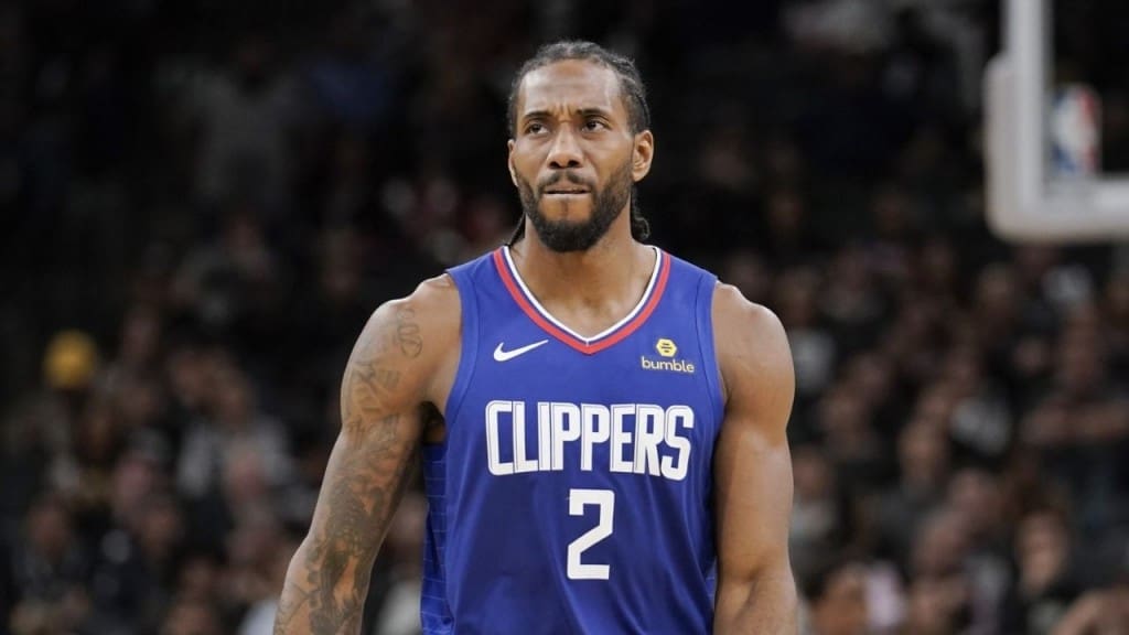 SuperDraft NBA Fantasy Picks for Friday, February 12, 2021 based on Awesemo's expert projections and rankings including Kawhi Leonard
