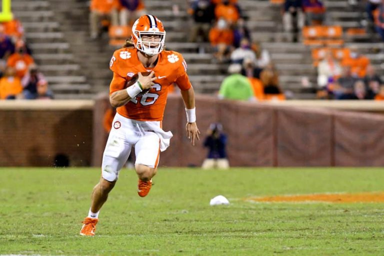Matt Gajewski breaks down the top quarterbacks in the 2021 NFL Draft with players like Trevor Lawrence getting drafted in the first round.