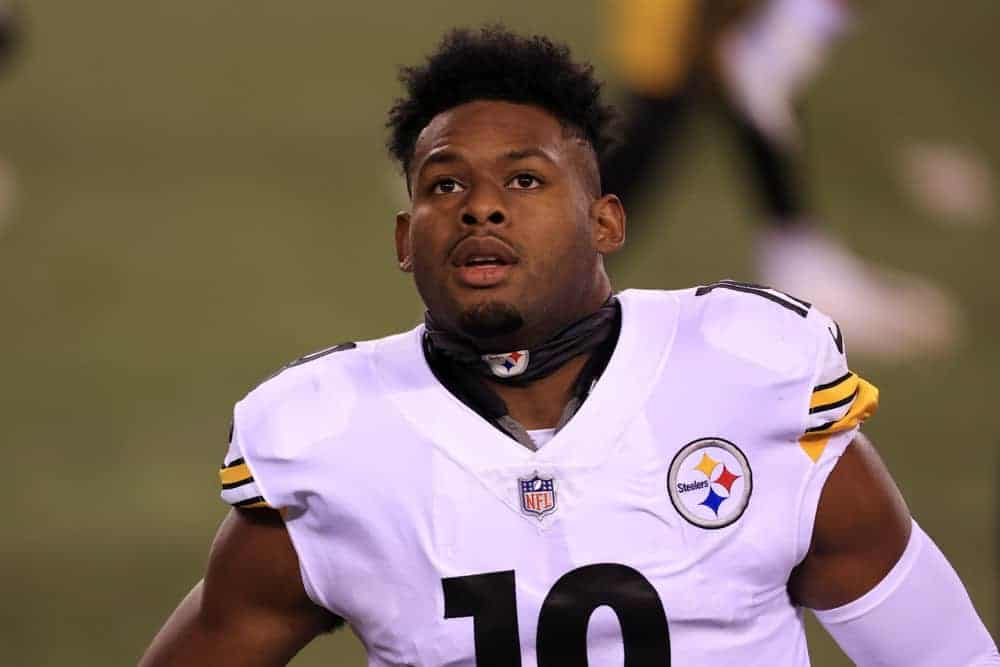 Pittsburgh Steelers coach Mike Tomlin had some underlying comments about JuJu Smith-Schuster attempting the crate challenge right before the season