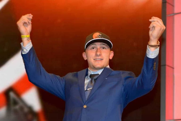 Former Heisman Trophy winner Johnny Manziel revealed how much money he was illegally signing autographs while attending Texas A&M