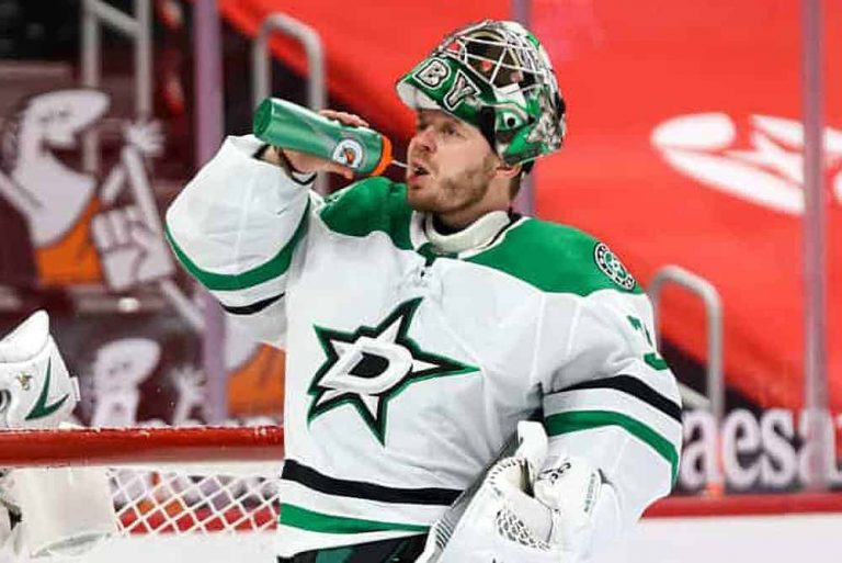 Awesemo's free DraftKings NHL DFS Picks cheat sheet for fantasy hockey lineups based on expert projections featuring Anton Khudobin | 5/9/21