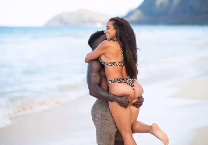 tyreek hill engaged