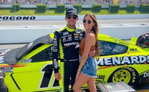 NASCAR Driver Ryan Blaney's Girlfriend Crowned Miss Hooters 2021