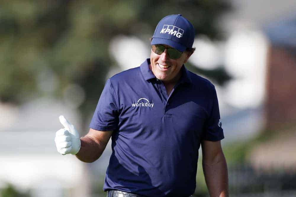 PGA DFS Daily Fantasy Golf Northern Trust DraftKings FanDuel Top 5 sleepers picks Phil Mickelson las vegas betting odds golf best bets this week projections rankings