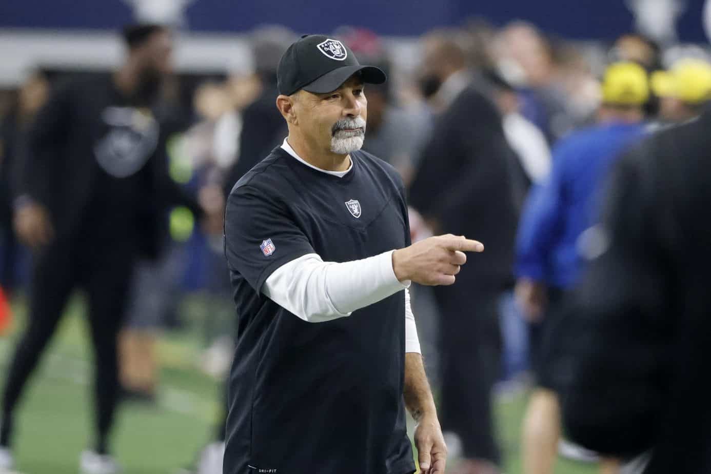 Las Vegas Raiders interim head coach Rich Bisaccia had an awesome gesture for his players after the loss against the Bengals in the Wild Card Round