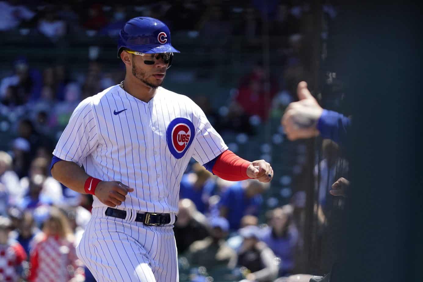 Chicago Cubs catcher Willson Contreras removed all affiliation with the team from his social media pages while he remains far apart on any extension talks